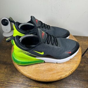 Nike Air Max 270 Neon Collection Mens Gray White Size‎ 11 Shoes AQ9164-005